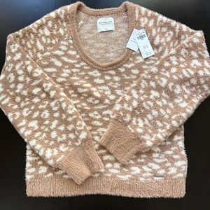 Abercrombie & Fitch Printed Sweater